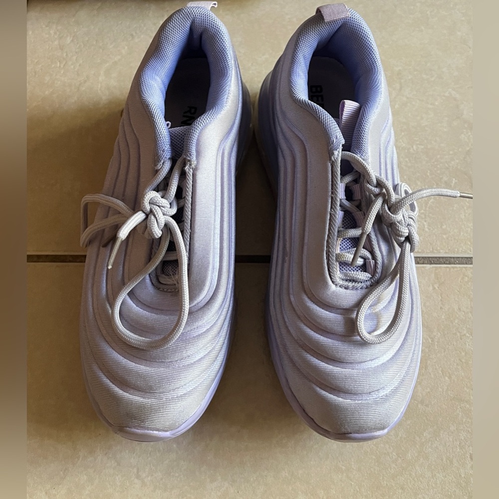Berness Grace Women’s Sz 6 Purple Wave Big Bottom Sneaker